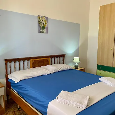 Giulio Apartmán